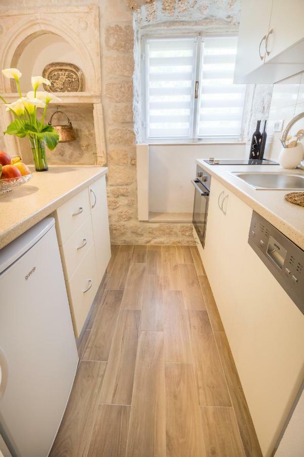 Olive Garden Apartment Ston Ngoại thất bức ảnh